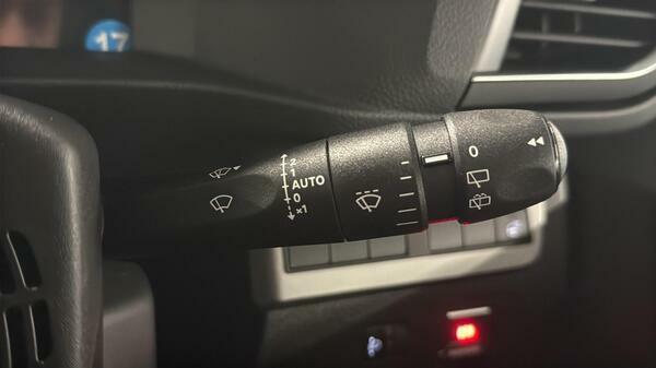 Peugeot e-Traveller Mpv Grey #25