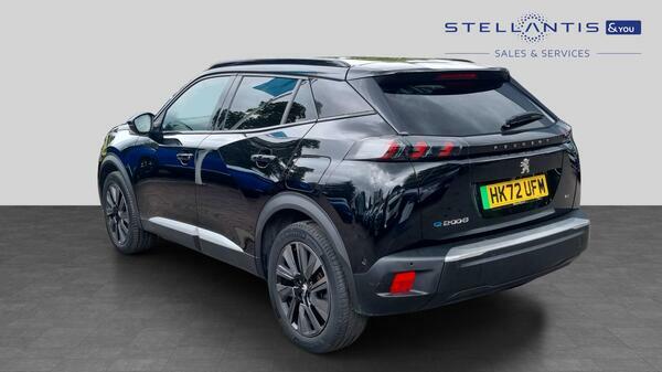 Peugeot e-2008 50Kwh Gt Premium Suv 7Kw Charge #6