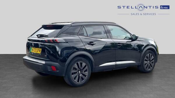Peugeot e-2008 50Kwh Gt Premium Suv 7Kw Charge #3