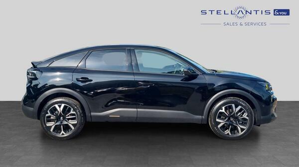 Citroen C4 1.2 Hybrid Max Hatchback Hybrid E-dsc E #2