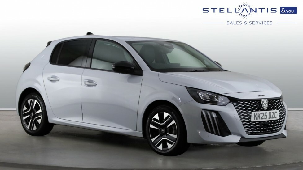 Peugeot 208 1.2 Puretech Allure Hatchback Eu