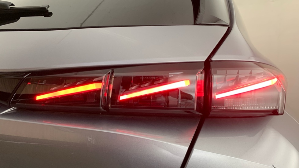 Peugeot 308 1.2 Hybrid 145 Gt Premium E-dsc6 Red #41