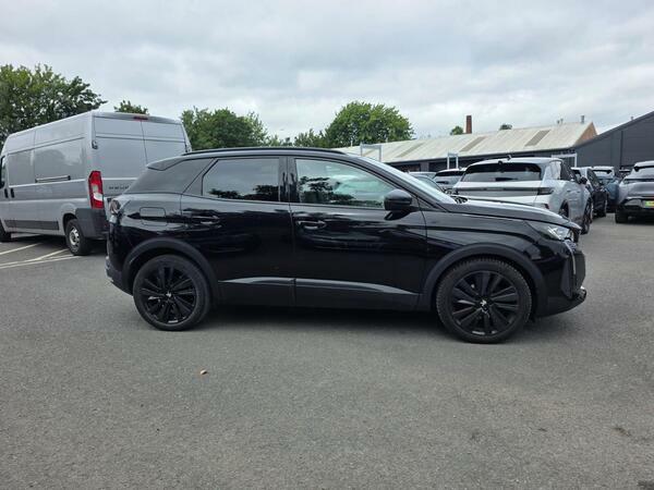 Peugeot 3008 Active Premium Black #4