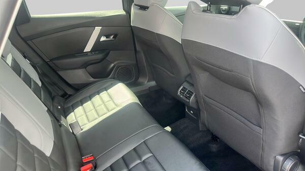 Citroen C4 1.2 Hybrid Max Hatchback Hybrid E-dsc E  #36
