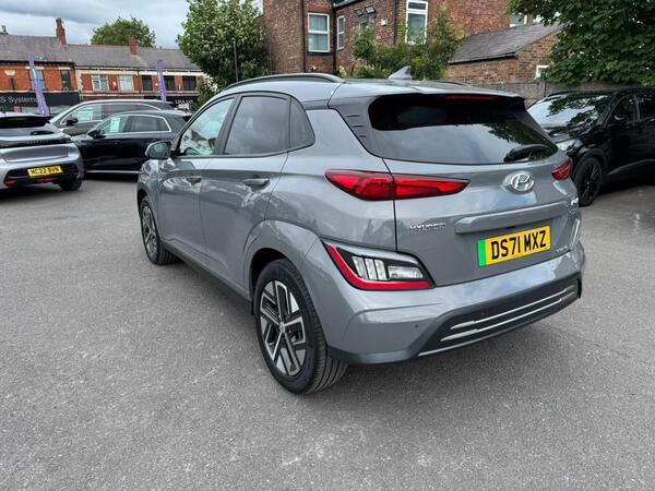 Hyundai Kona 64Kwh Premium Suv 10.5Kw Charge #4