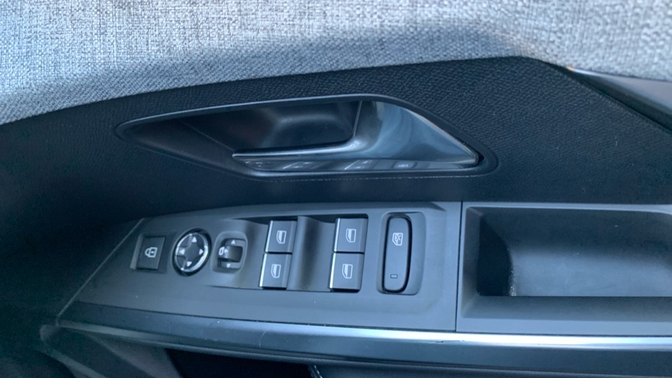 Peugeot 5008 1.2 Puretech Mhev Active E-dsc E... Grey #21