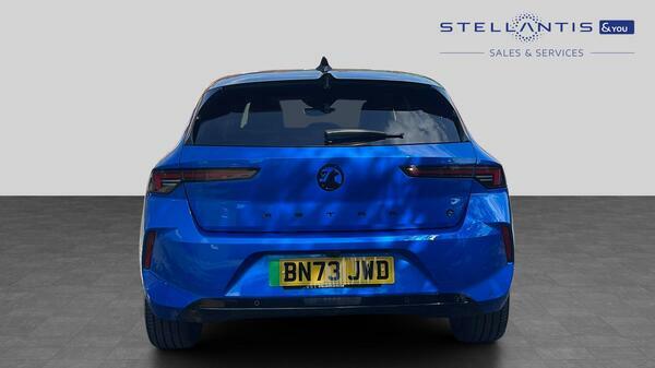 Vauxhall Astra 54Kwh Ultimate Hatchback 156 Ps #4