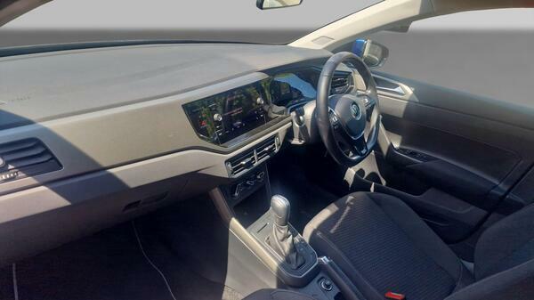 Volkswagen Polo Tsi Active Blue #15