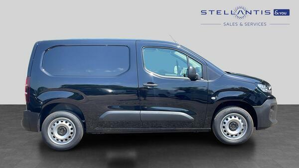 Peugeot Partner 1.5 Professional-plus Panel Van M  #2
