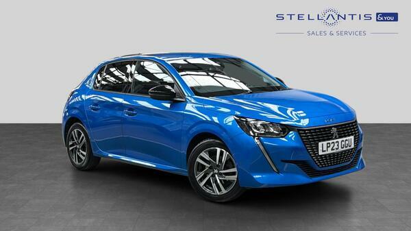 Peugeot 208 1.2 Puretech Allure Premium Hatchback