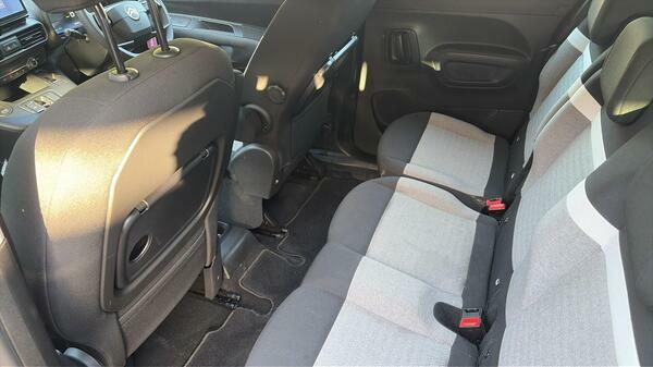 Citroen e-Berlingo 100Kw Max M 52Kwh Green #35