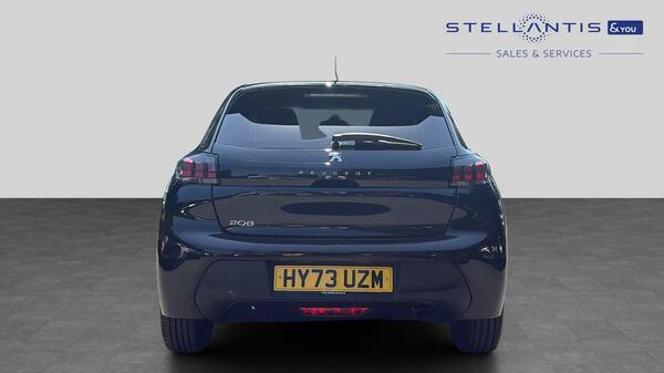 Peugeot 208 1.2 Puretech Active Premium Hatchback  #4