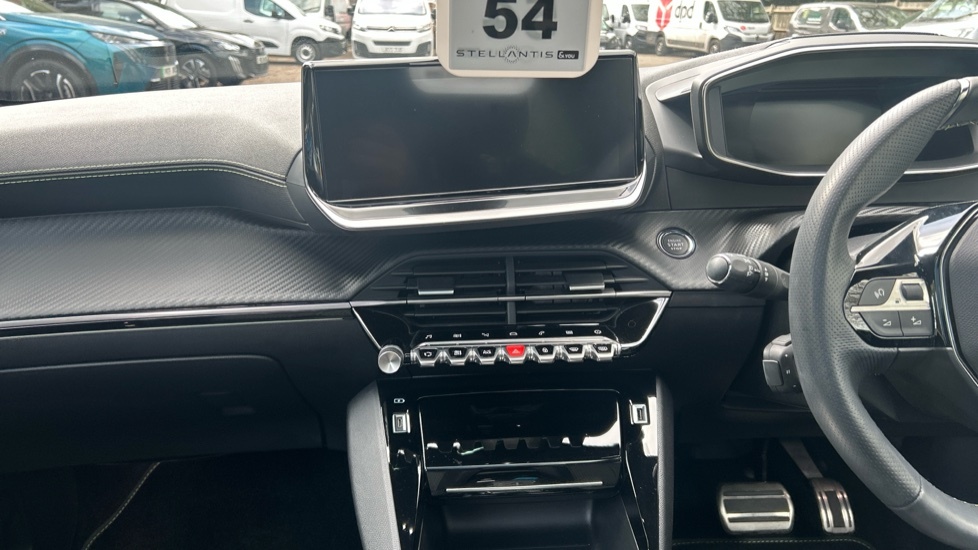 Peugeot 208 1.2 Puretech Active  #10