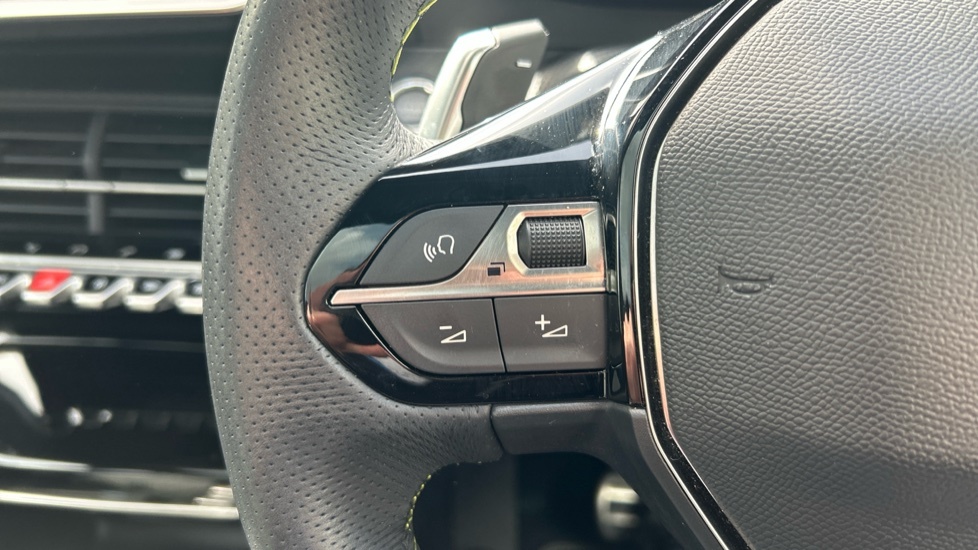 Peugeot 208 1.2 Puretech Active  #23