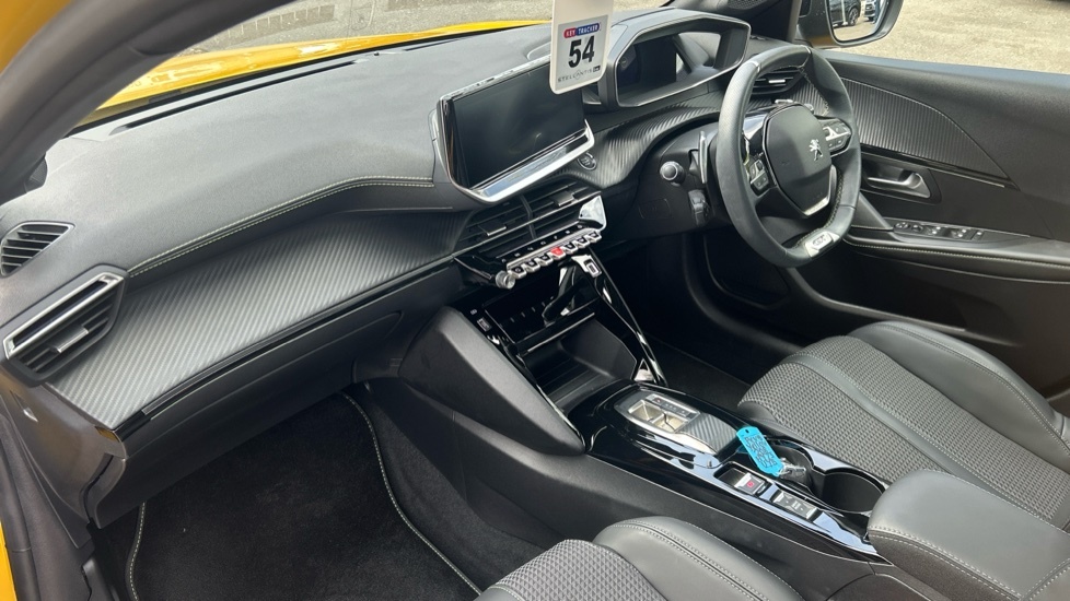Peugeot 208 1.2 Puretech Active  #12