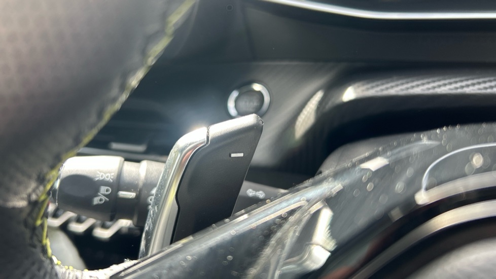 Peugeot 208 1.2 Puretech Active  #27