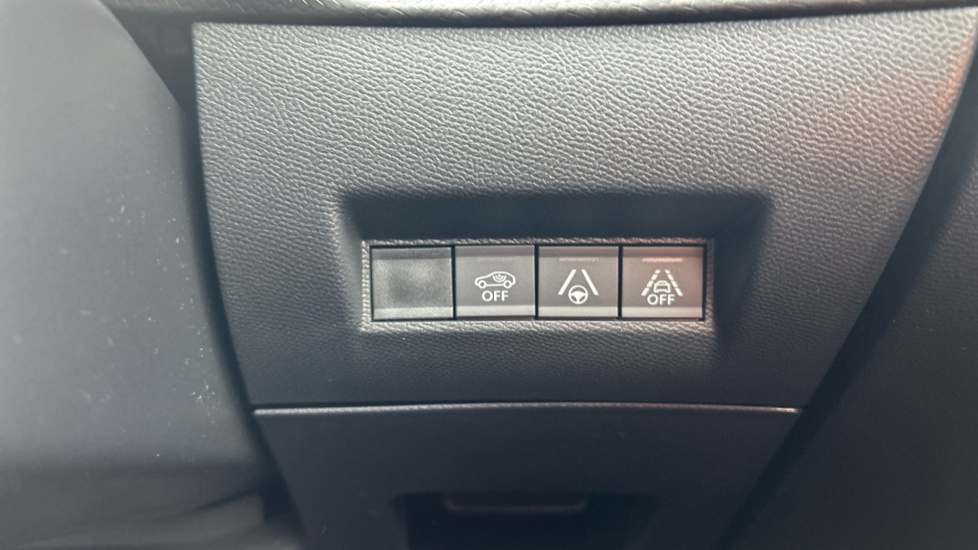 Peugeot 208 1.2 Puretech Active  #34
