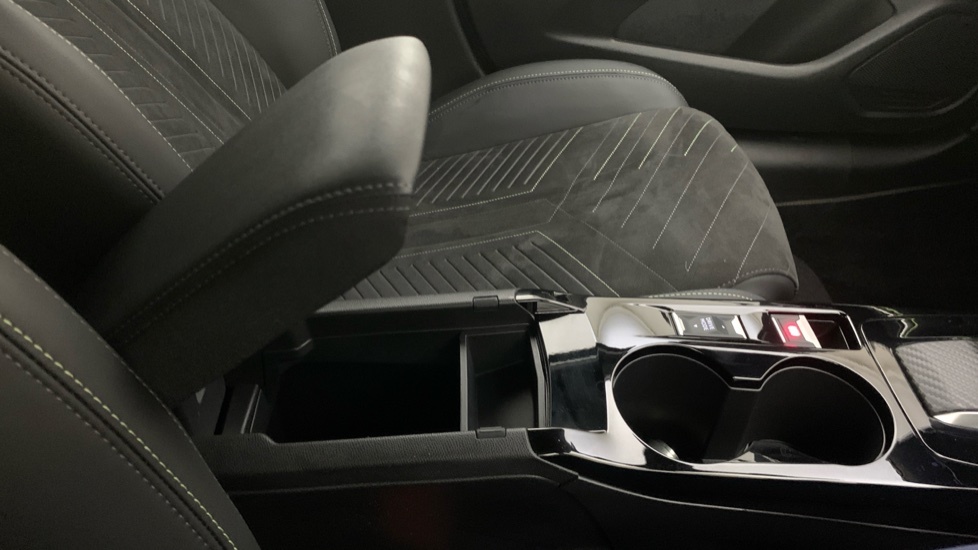 Peugeot 208 Gt Yellow #57