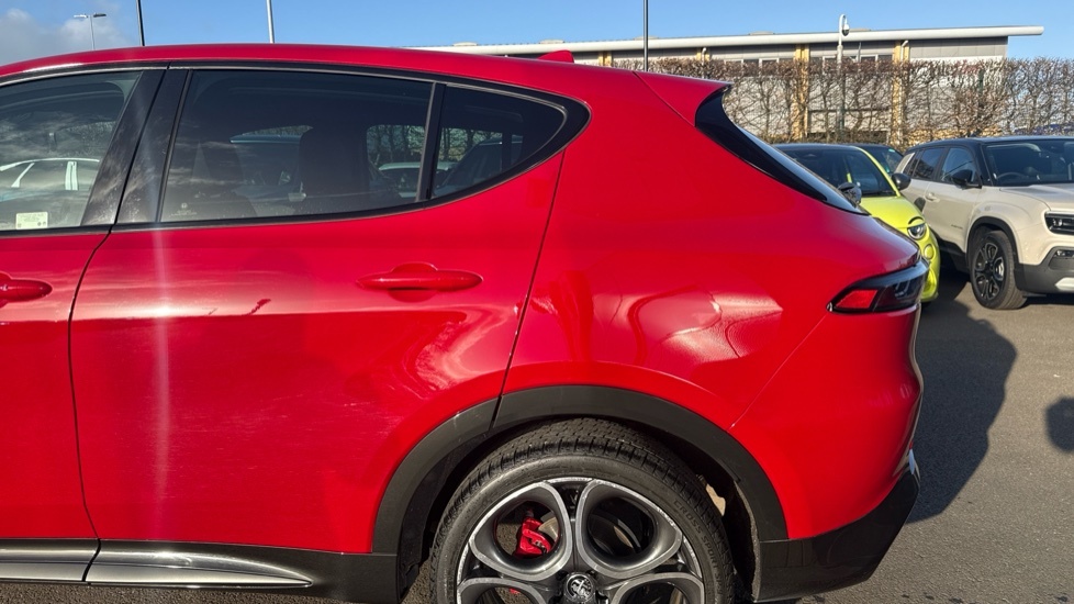 Alfa Romeo Tonale Hybrid  #33