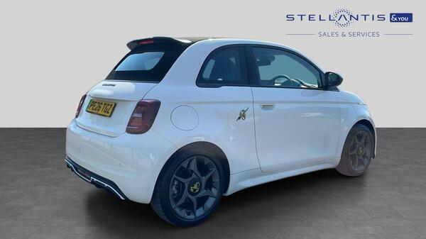 Abarth 500 42Kwh Convertible 155 Ps  #3
