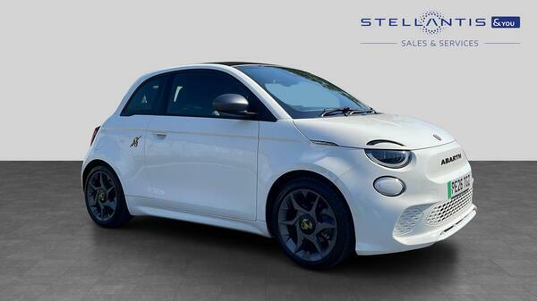 Abarth 500 42Kwh Convertible 155 Ps 
