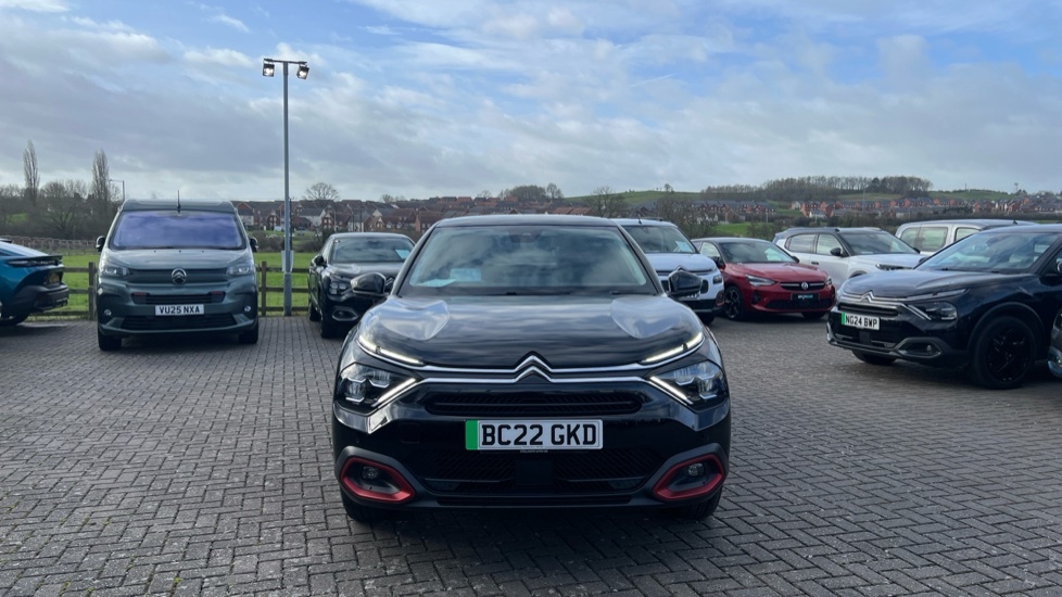 Citroen e-C4 50Kwh Shine Hatchback 136 Ps Black #8