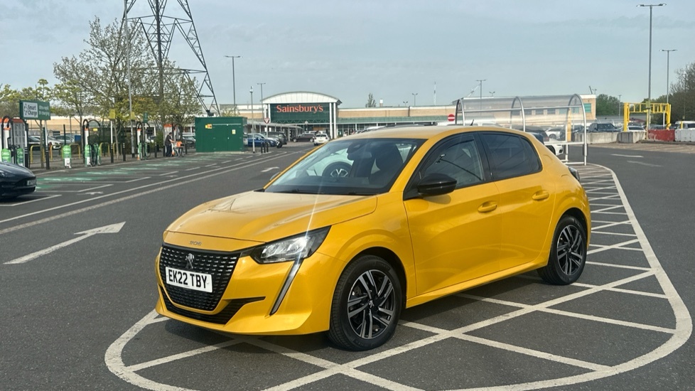 Peugeot 208 1.2 Puretech Active Premium Hatchback M Yellow #7