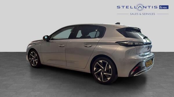 Peugeot 308 1.2 Puretech Allure Premium Hatchback E  #6