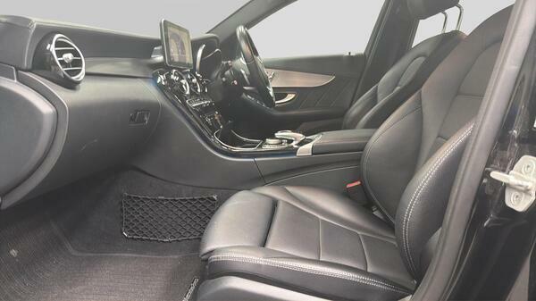 Mercedes-Benz C Class C220 D Sport Black #30