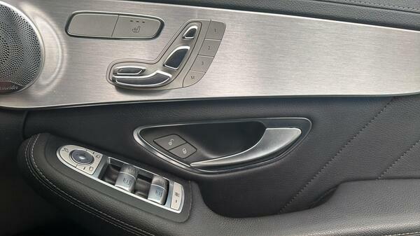 Mercedes-Benz C Class C220 D Sport Black #33