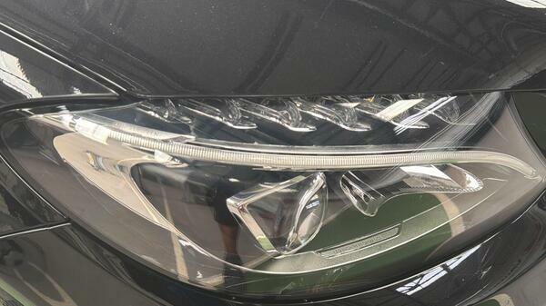 Mercedes-Benz C Class C220 D Sport Black #9