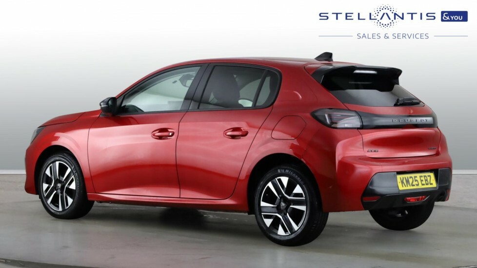 Peugeot 208 1.2 Allure Hatchback Hybrid E-dsc6 Euro  #3