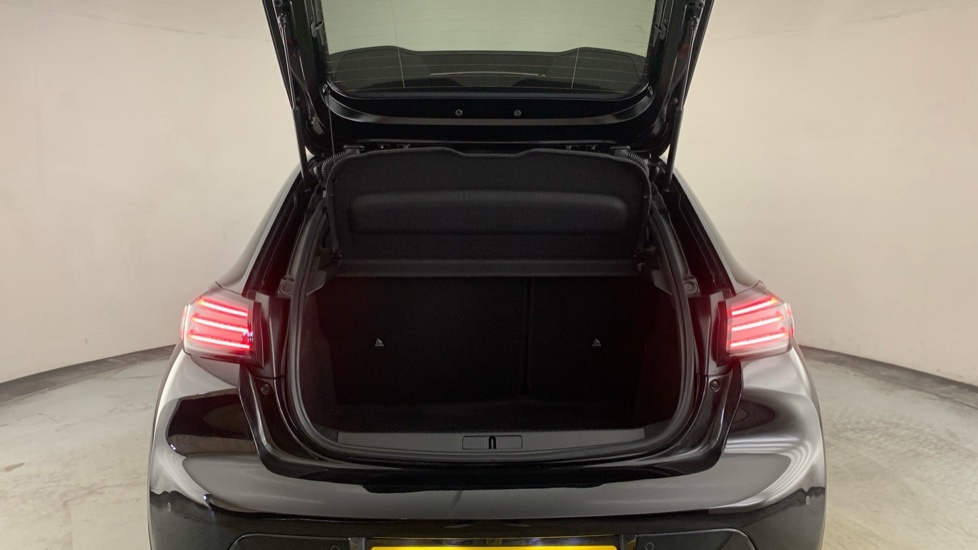Peugeot 208 1.2 Gt Premium Hatchback Hybrid E-dsc6  #5