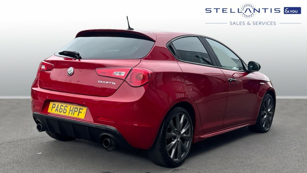 Alfa Romeo Giulietta 1750 Tbi Veloce Hatchback Tct Euro 6 2 Red #3