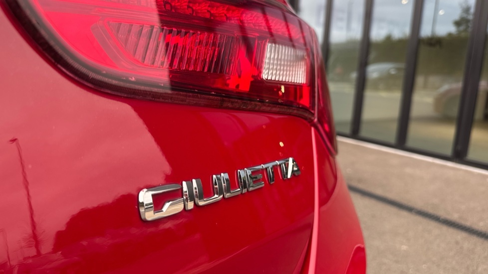Alfa Romeo Giulietta Tb Multiair Super Tct Red #44