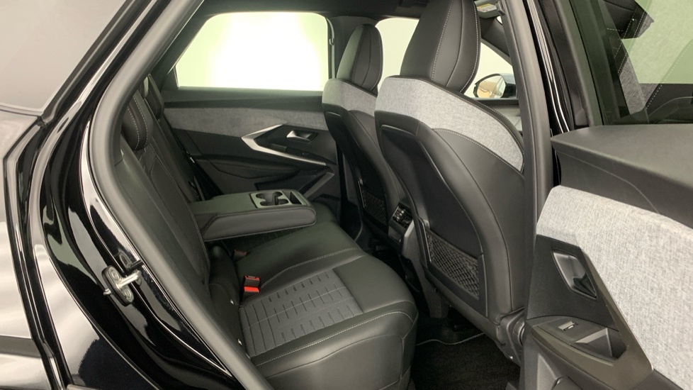 Peugeot 3008 Gt Black #66
