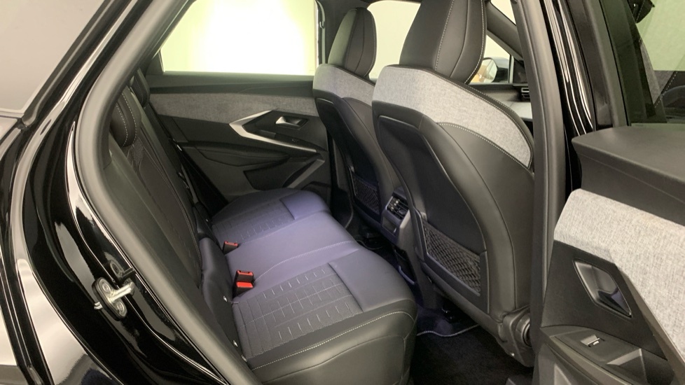 Peugeot 3008 Gt Black #64