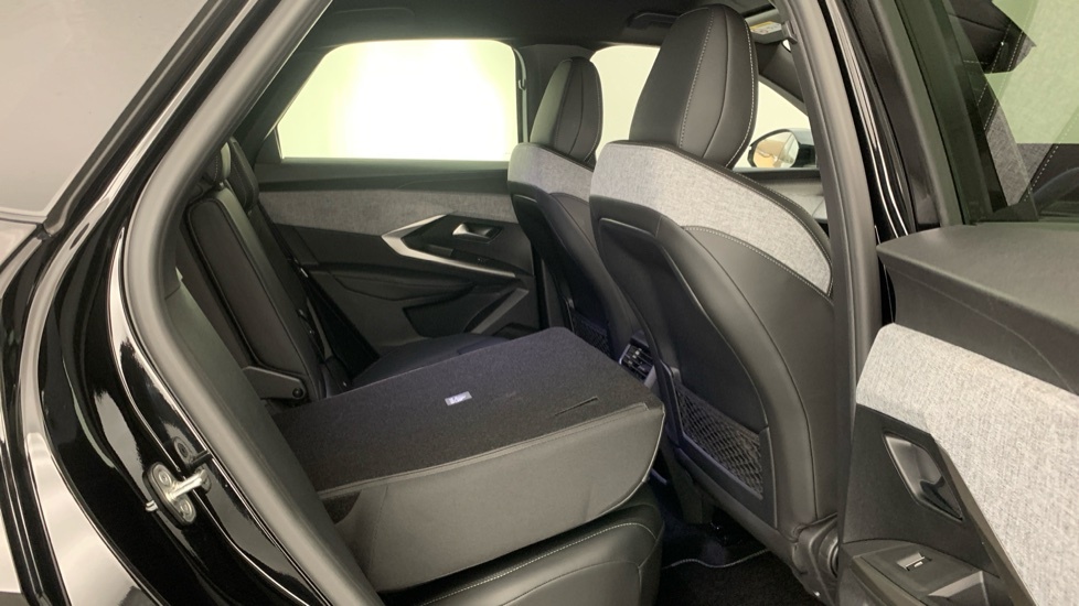 Peugeot 3008 Gt Black #65