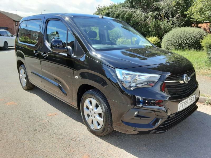 Vauxhall Combo Life 1.5 Turbo D 130 Energy Black #5