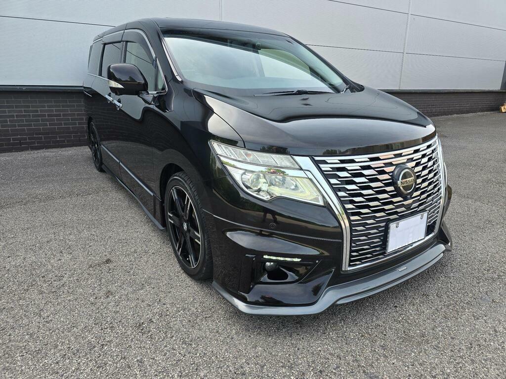 Nissan Elgrand 3.5 V6 Nismo Edition Black