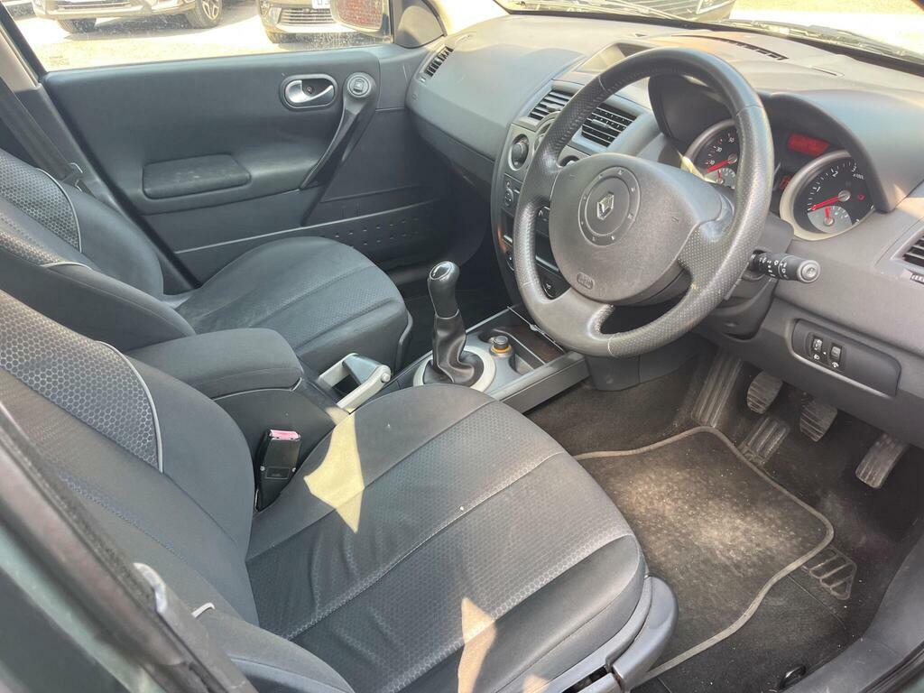 Renault Megane 1.4 16V Dynamique Green #4