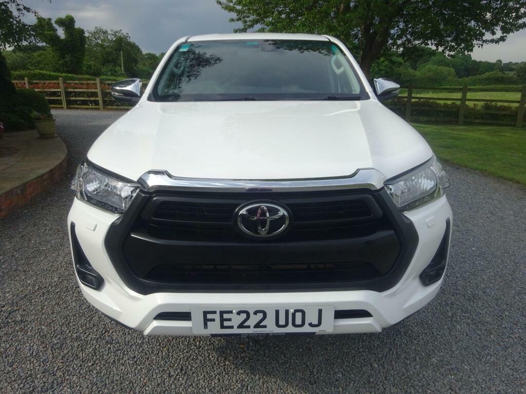Toyota HILUX 2.4 D-4d Icon Pickup Double Cab Silver #2
