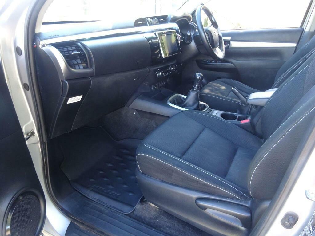 Toyota HILUX Active Extra Cab Pick Up 2.4 D-4d Blue #7