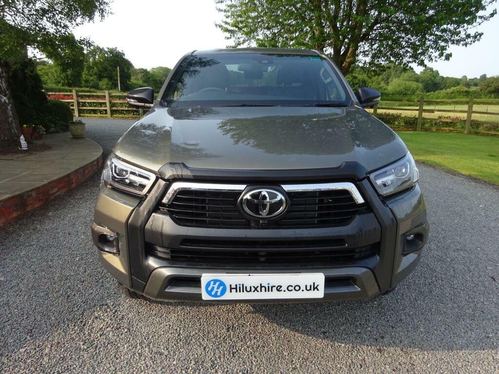 Toyota HILUX 2.8 D-4d Invincible X 4Wd Euro 6 S S Brown #2