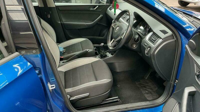 Skoda Rapid 1.6 Spaceback Se Tech Tdi 114 Bhp White #10