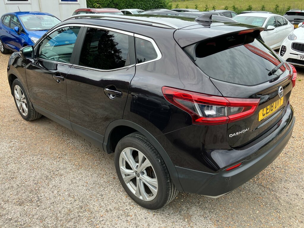 Nissan Qashqai 1.2 N-connecta. High Spec. Nice Family Car CE18DVY Black #4