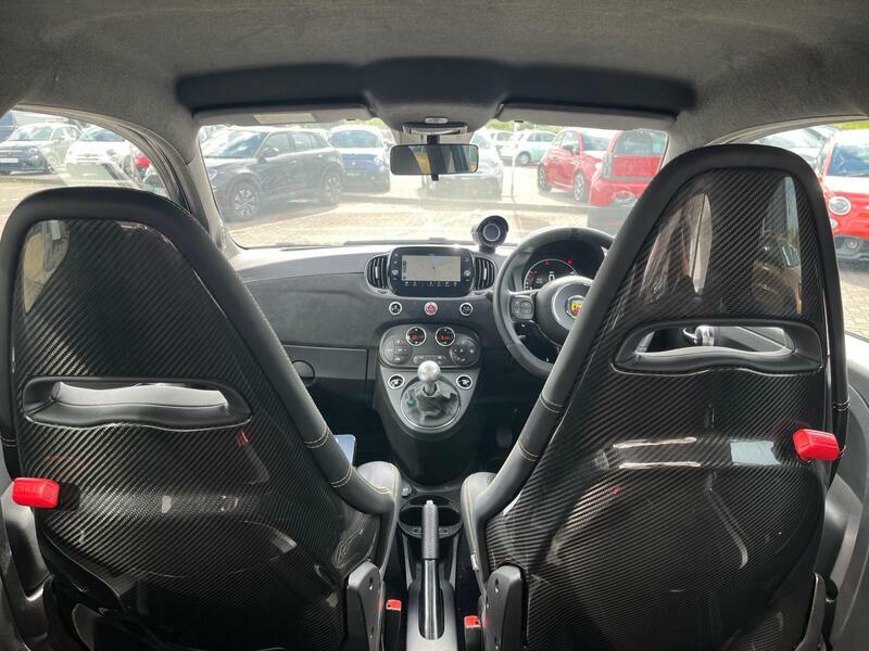 Abarth 695 Manual Black #3