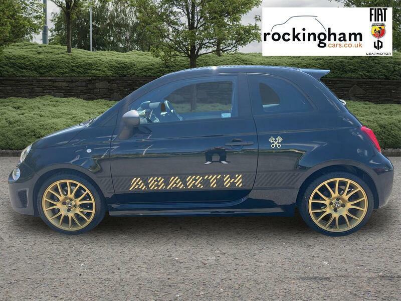 Abarth 695 Manual Black #6