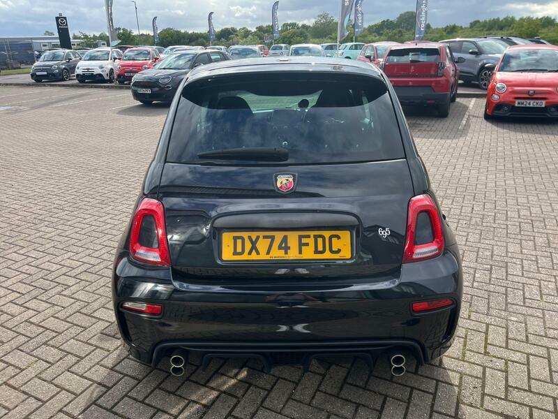 Abarth 695 Manual Black #6