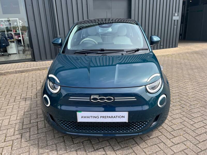 Fiat 500E Automatic Green #4